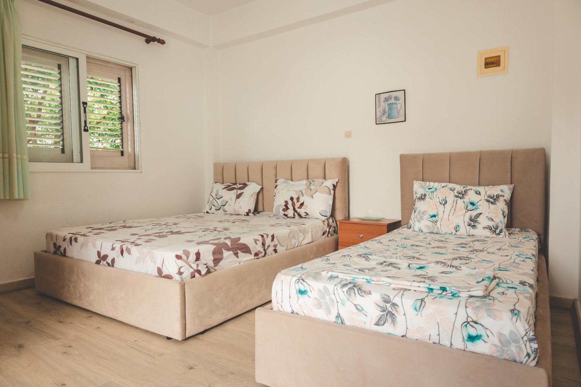 Rooms By The Sea Хімара Екстер'єр фото