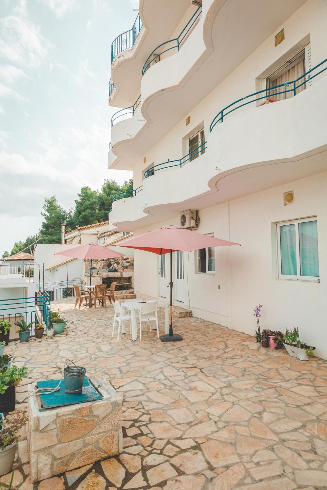 Rooms By The Sea Хімара Екстер'єр фото