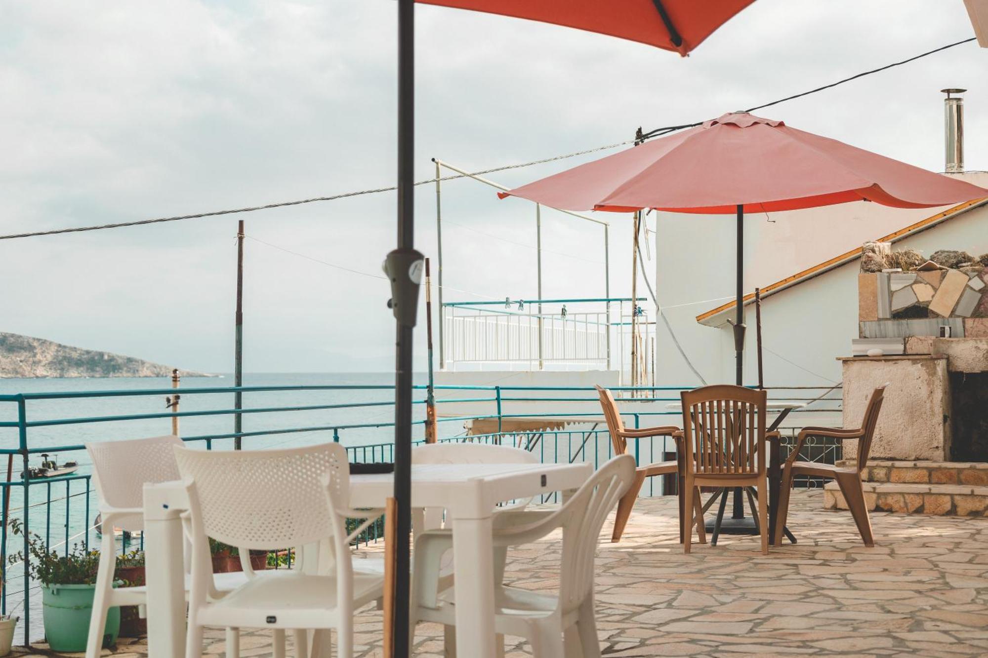 Rooms By The Sea Хімара Екстер'єр фото